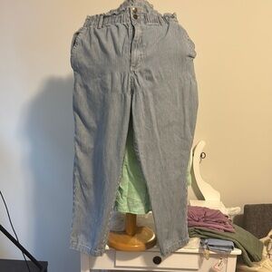 56. 💜Universal Thread High Rise Blue Jeans